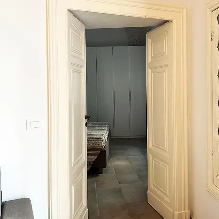 Casa Flavia 2 *